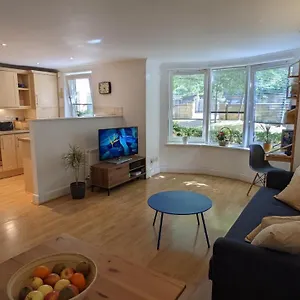  Apartment Royal Park